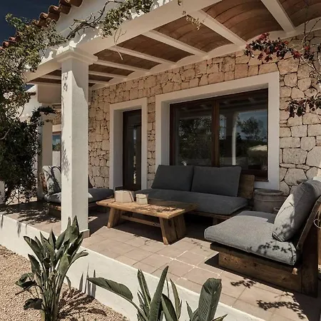 4 Palms - Renovated In The Countryside 5 Minutes From Ibiza Town * Santa Eulária des Riu