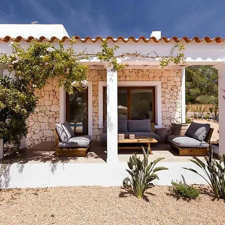 4 Palms - Renovated In The Countryside 5 Minutes From Ibiza Town * Santa Eulària des Riu